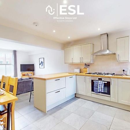 5 Bedroom House - Ideal For Groups & Contractors 슈루즈버리 외부 사진