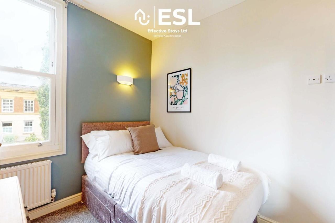 5 Bedroom House - Ideal For Groups & Contractors 슈루즈버리 외부 사진